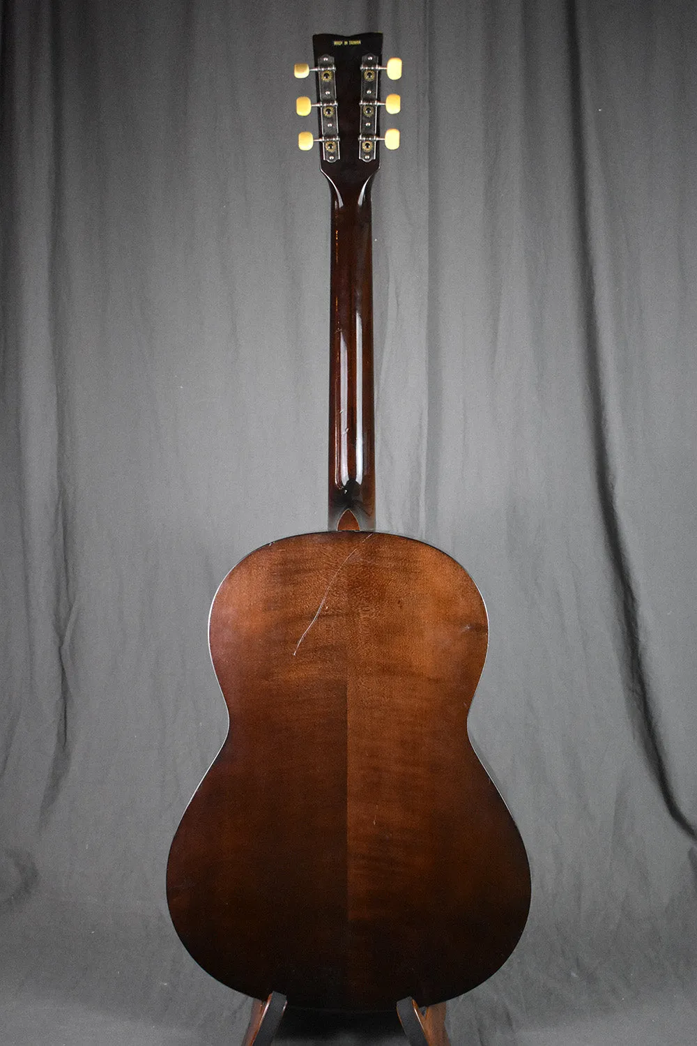 1972(c.) Yamaha FG-75 Folk Guitar