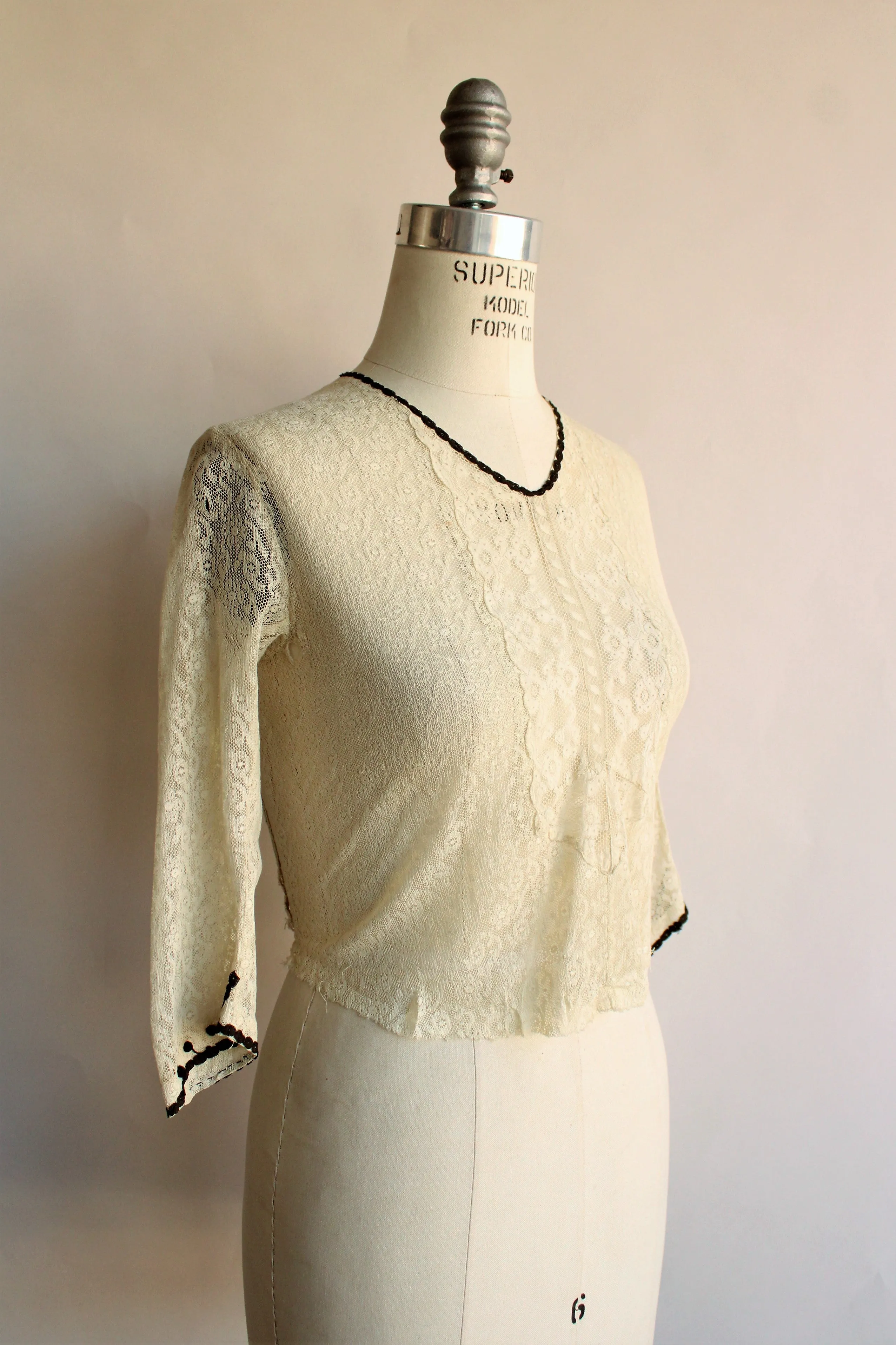 Antique Edwardian Ivory Lace Blouse