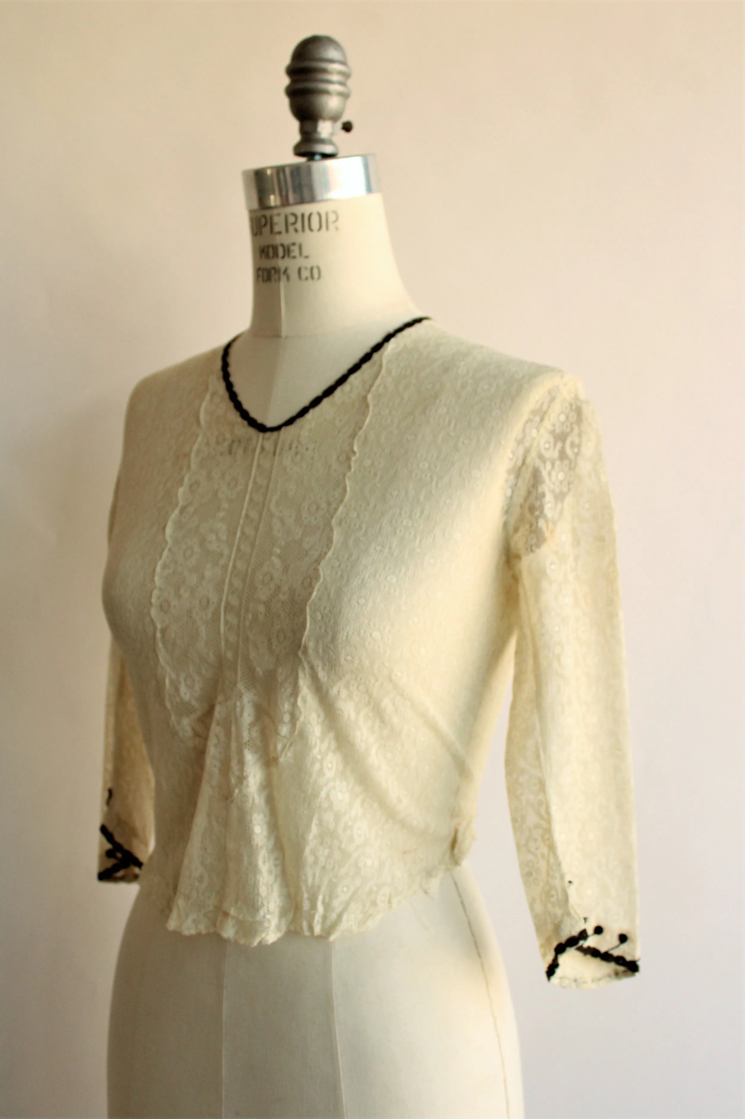 Antique Edwardian Ivory Lace Blouse