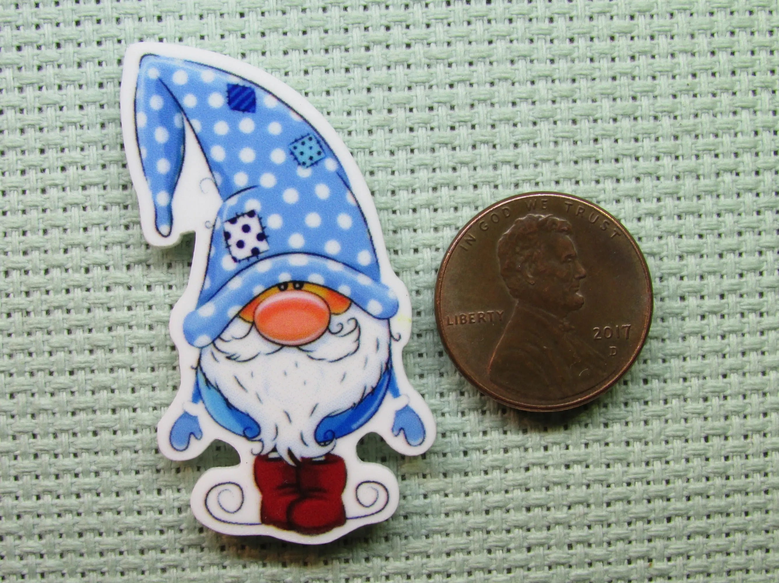 Blue and White Polka Dot Gnome Needle Minder, Cover Minder, Magnet