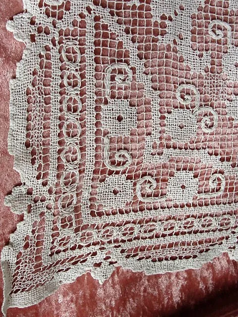 GORGEOUS Vintage Hand Made Lace Table Center,Table Topper, Large Square Doily Darned Lace,Hand Knotted Lace,French Farmhouse Wedding Doilies