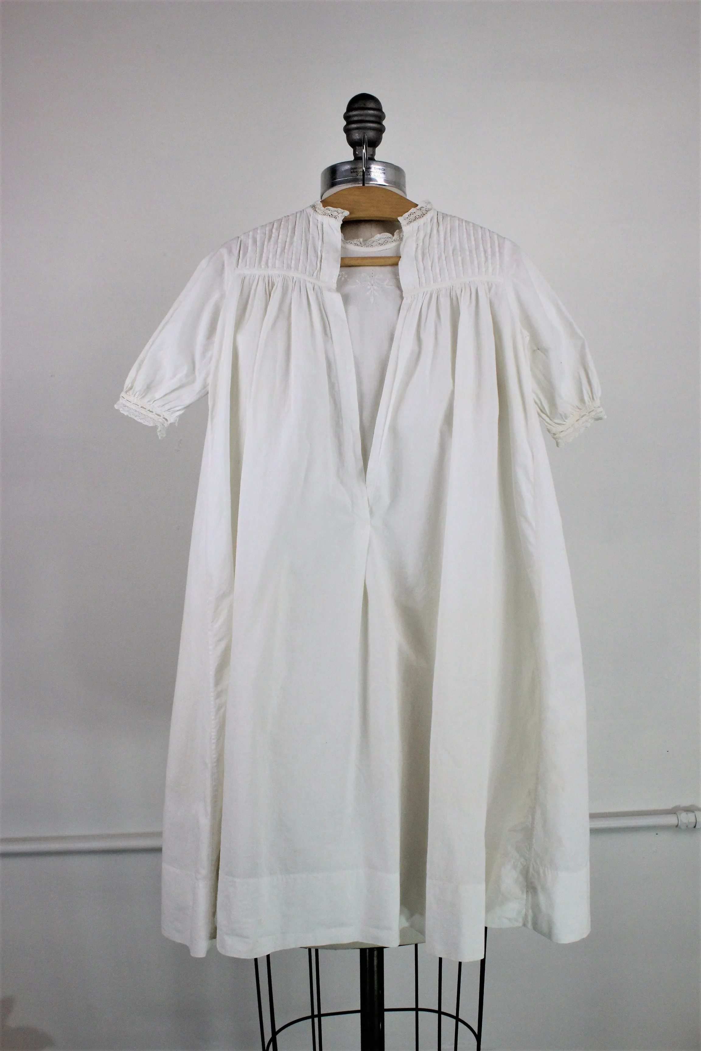 Vintage 1910s 1920s Babys White Cotton Christening Dress