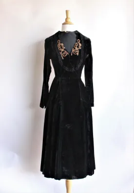 Vintage 1930s Black Silk Velvet Dress by Cash's