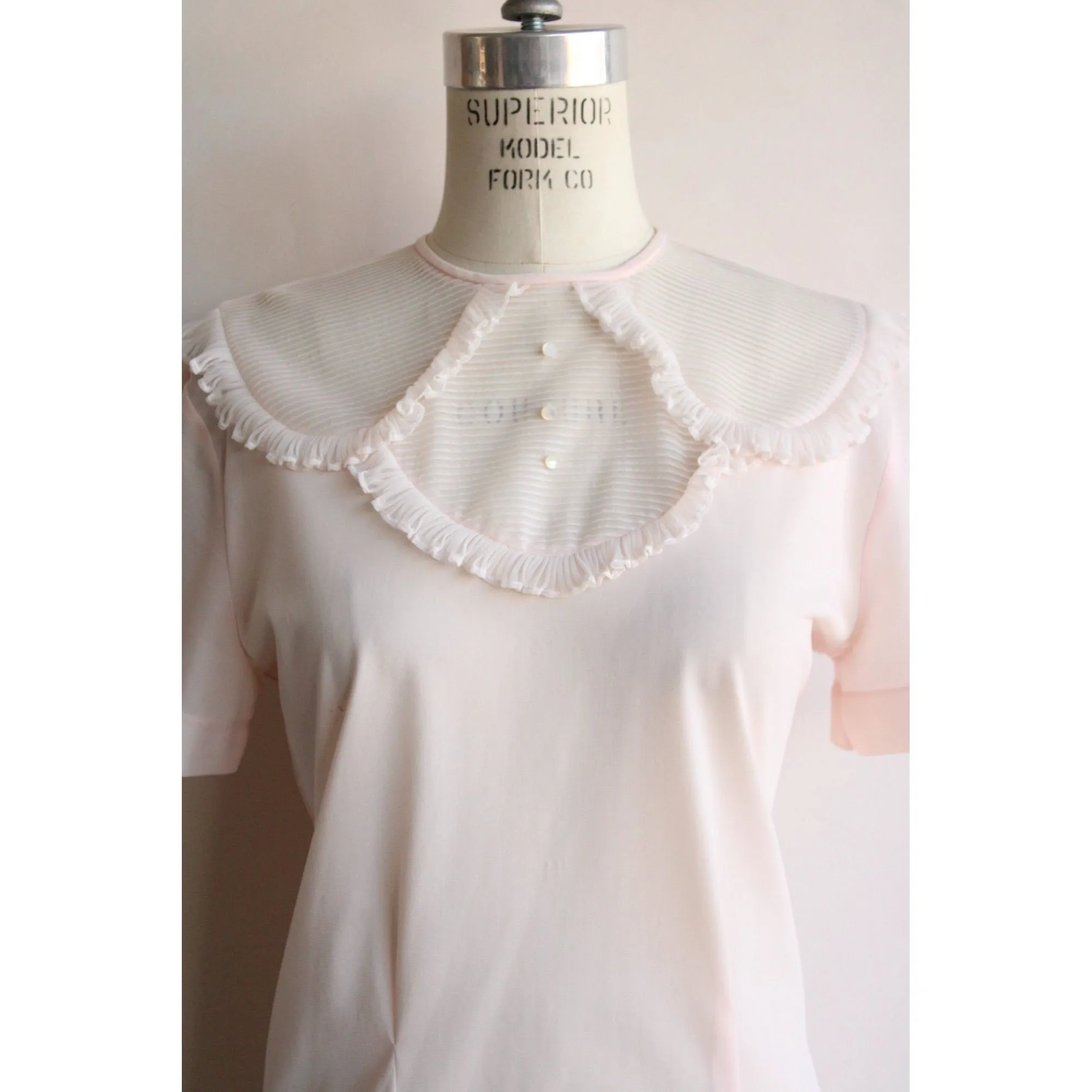 Vintage 1950s  Pink Nylon Blouse
