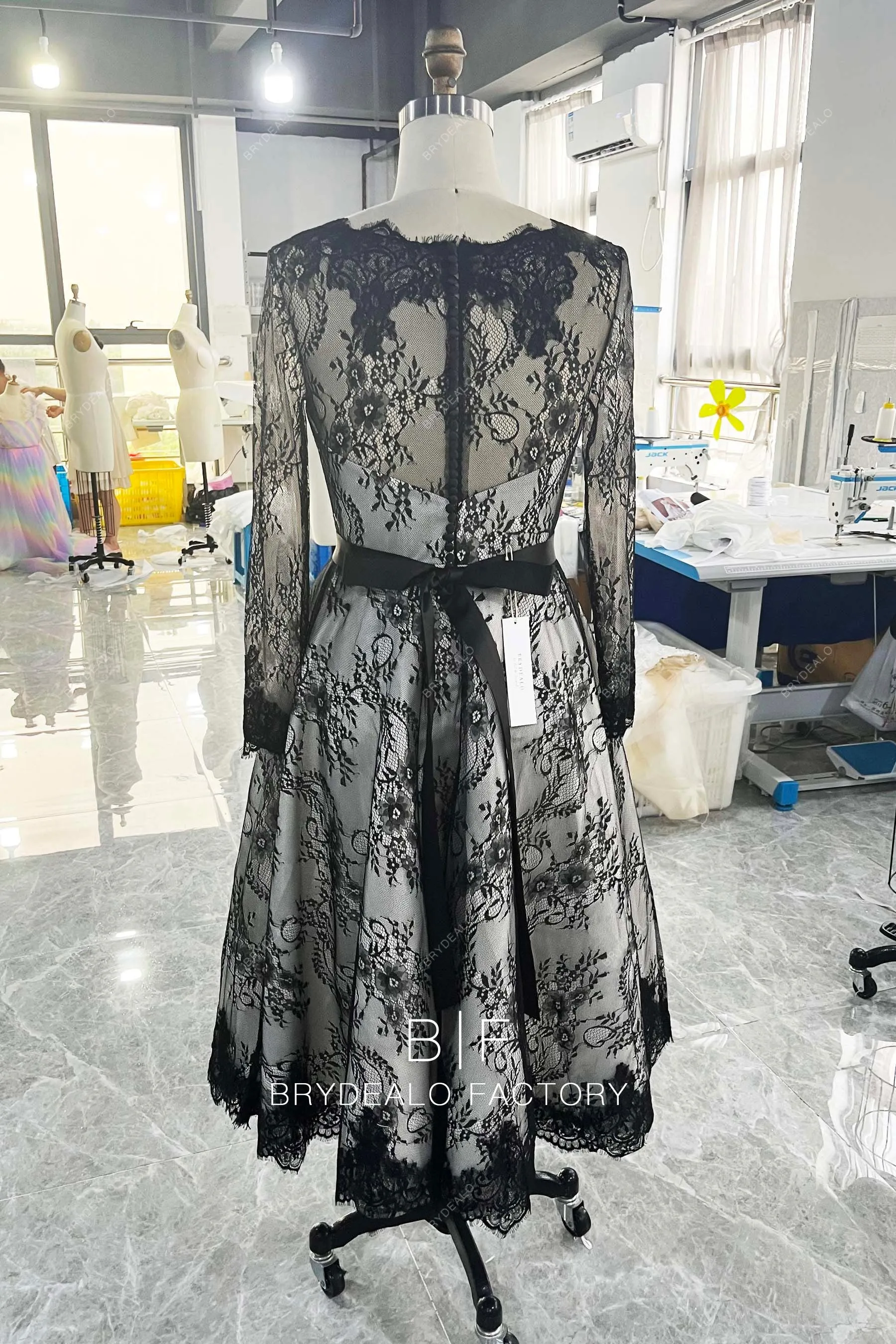 Vintage Black Lace Long Sash A-line Short Casual Bridal Dress