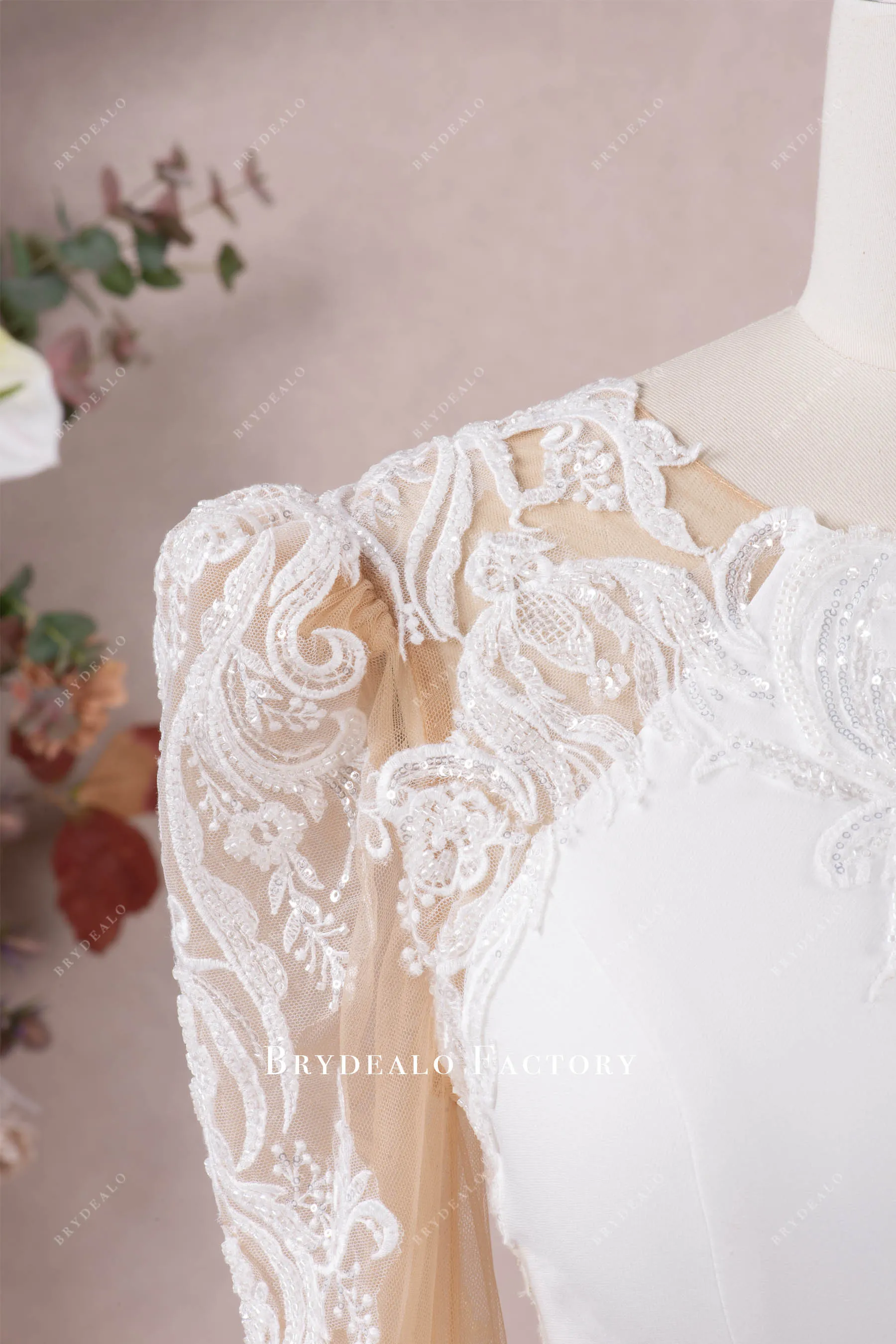 Vintage Lace Raglan Sleeves Crepe Mermaid Long Wedding Dress