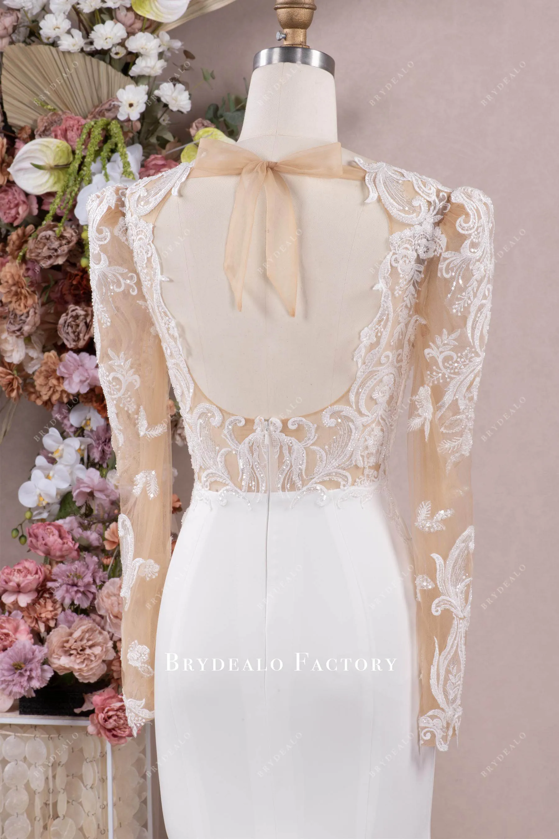 Vintage Lace Raglan Sleeves Crepe Mermaid Long Wedding Dress
